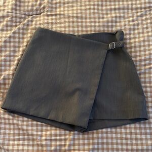 H&M Dark Gray Wrap Skort with Buckle